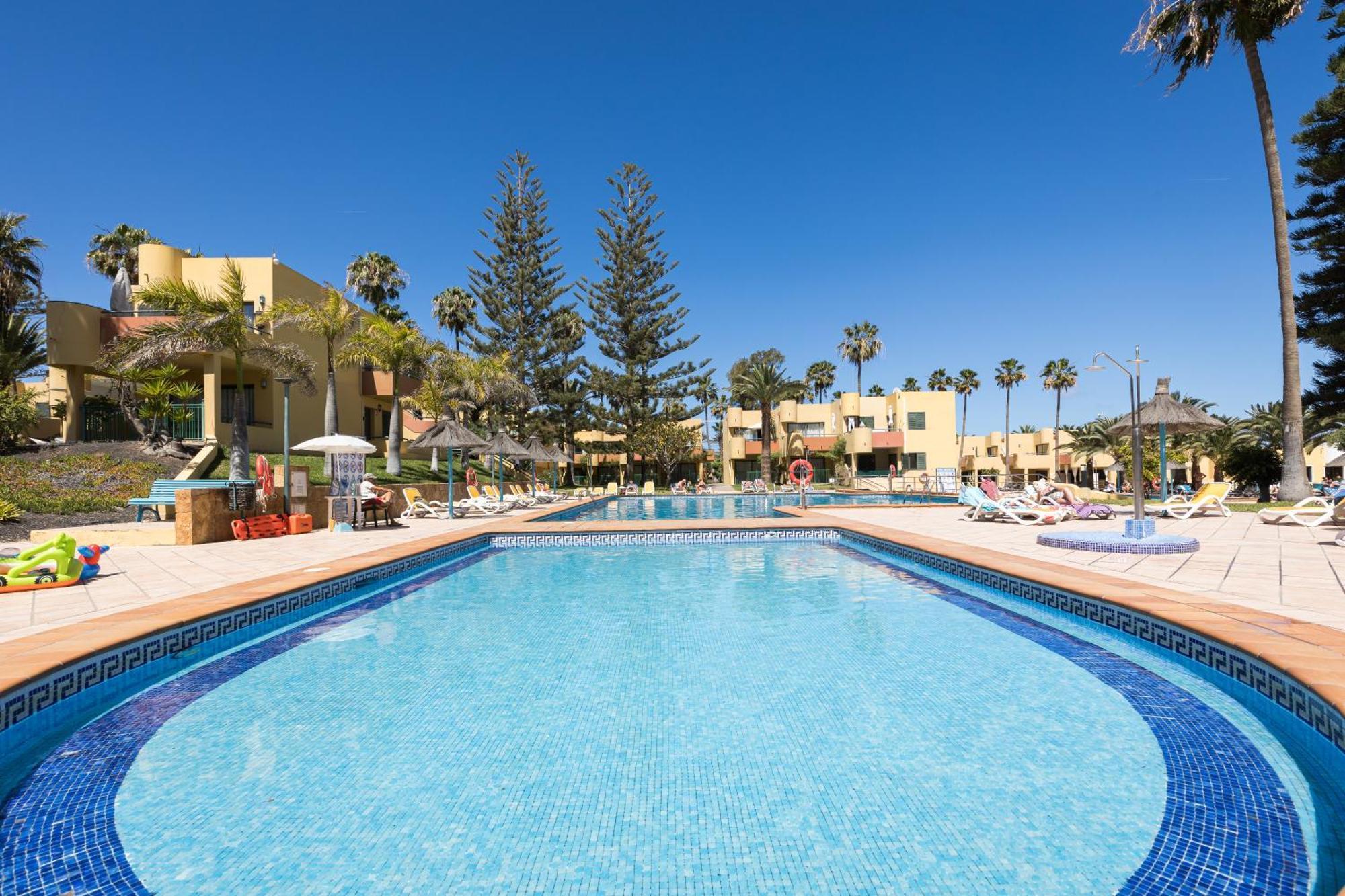 Home2Book Pool & Tennis Court Cozy Apt, Corralejo Buitenkant foto