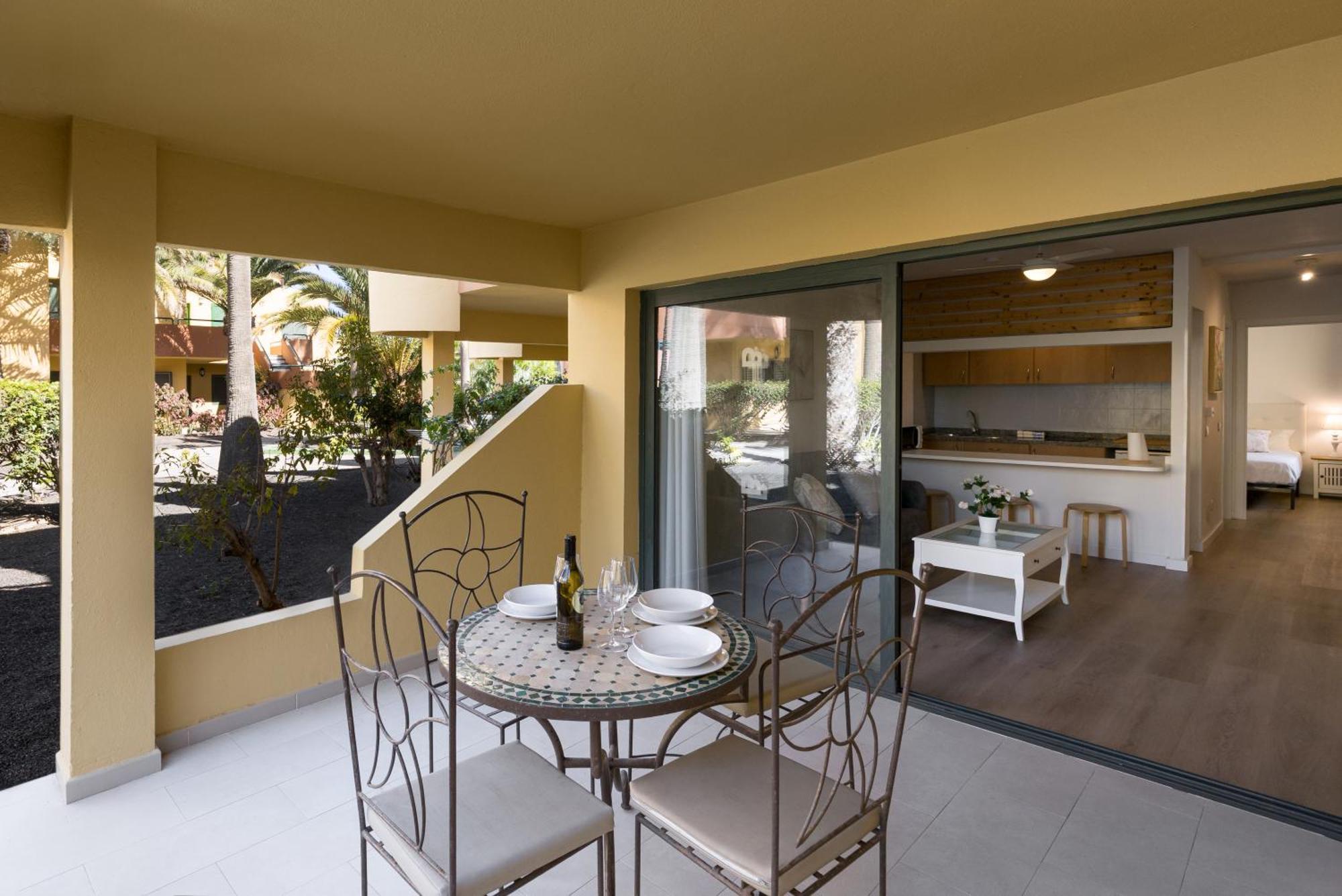Home2Book Pool & Tennis Court Cozy Apt, Corralejo Buitenkant foto